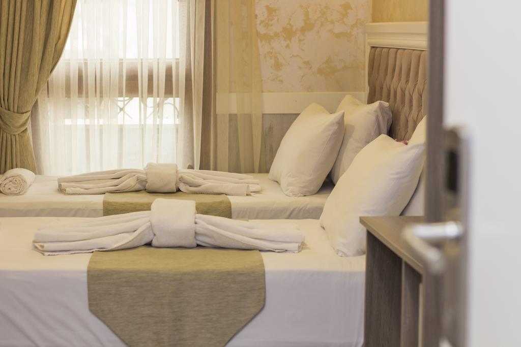 Hotel Bestur イスタンブール エクステリア 写真
